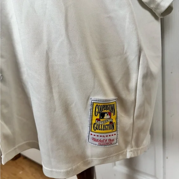 Browns Mitchell & Ness Cream and Brown Jersey - Picture 2 of 6